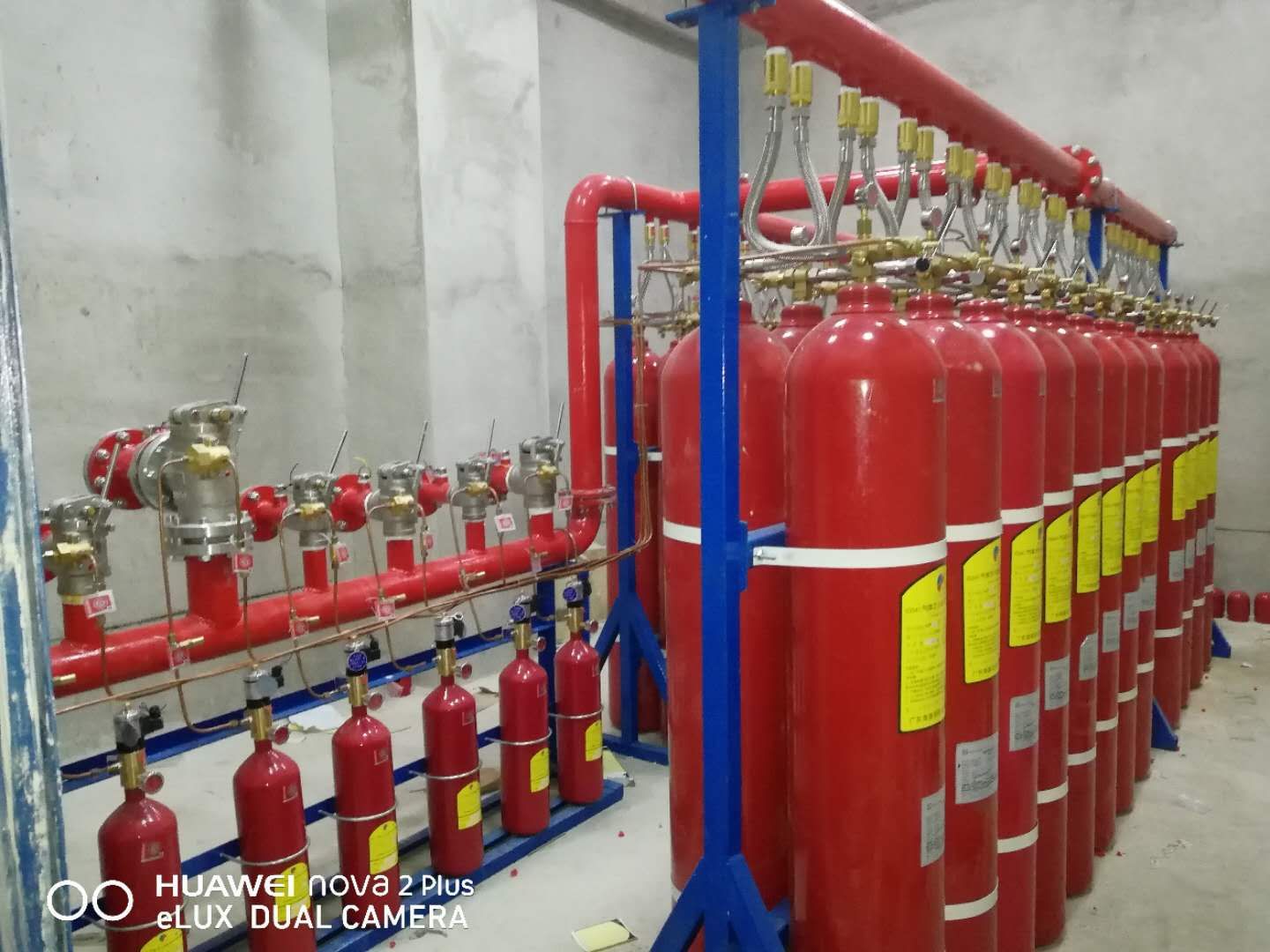 银川IG541混合气体灭火系统安装图片